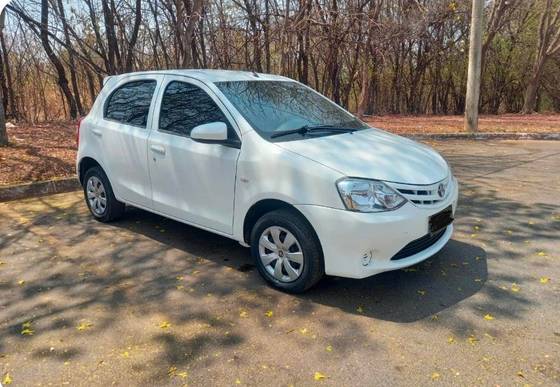 TOYOTA ETIOS 1.3 X 16V FLEX 4P MANUAL